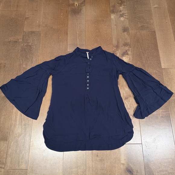 Free People Tops - Intimately Free People FP Soo Dramatic Bell Sleeve Knit V-Neck Top Blue Small